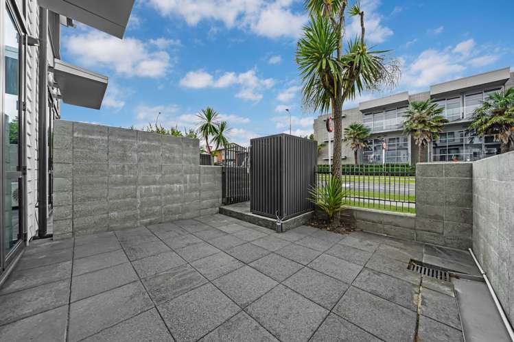 84 Norwood Drive Flat Bush_7