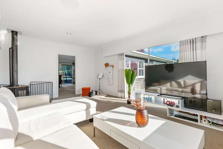 8 Saffron Street Birkdale_3