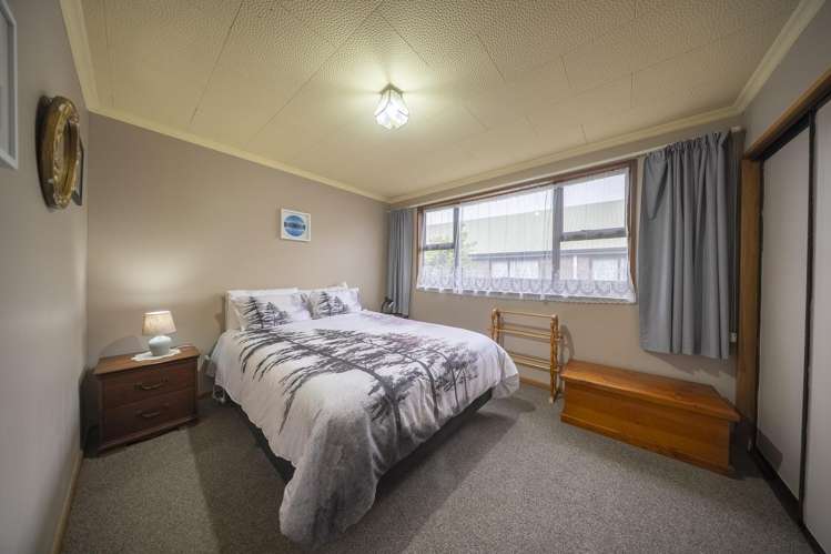 67 Luxmore Drive Te Anau_12