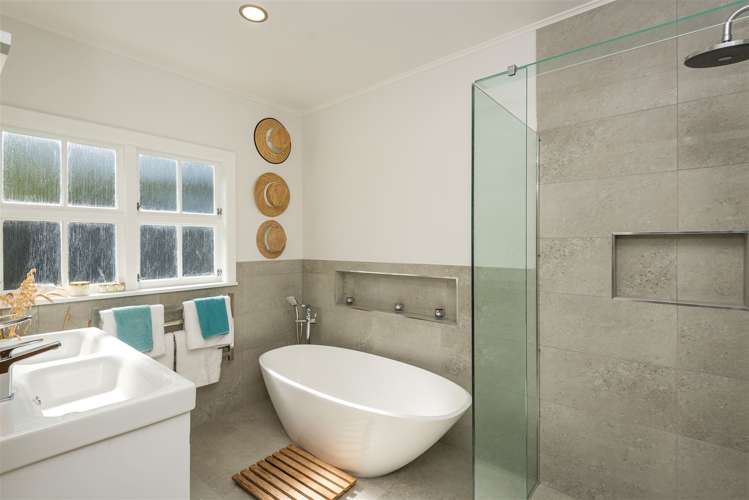 10 Harbour View Terrace Cass Bay_8