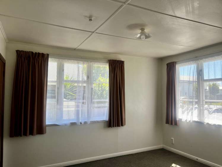 1016 Kauri Street 10487_6