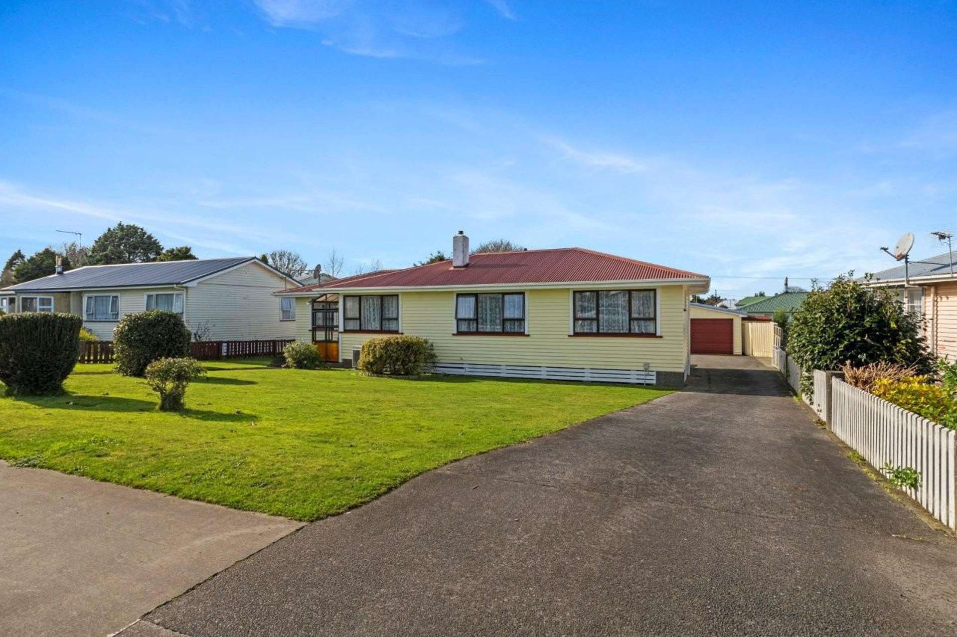 82 High Street Eltham_0