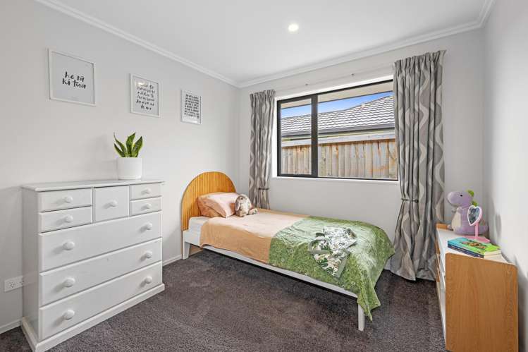 17 Minerva Crescent Woodend_9