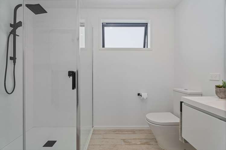 31 Longreach Drive Cooks Beach_23