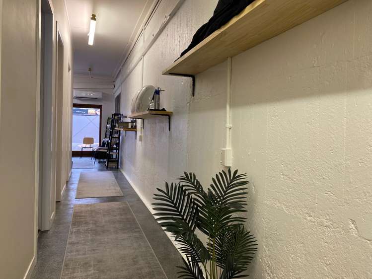 126 The Parade Island Bay_3