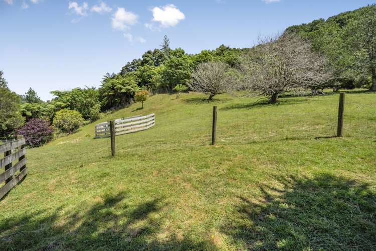 151 Moores Valley Road Wainuiomata_30