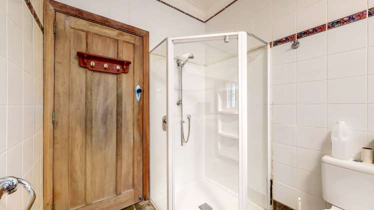 87 Sar Street Wadestown_12