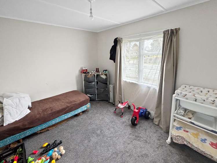22 Dreghorn Place Tokoroa_2
