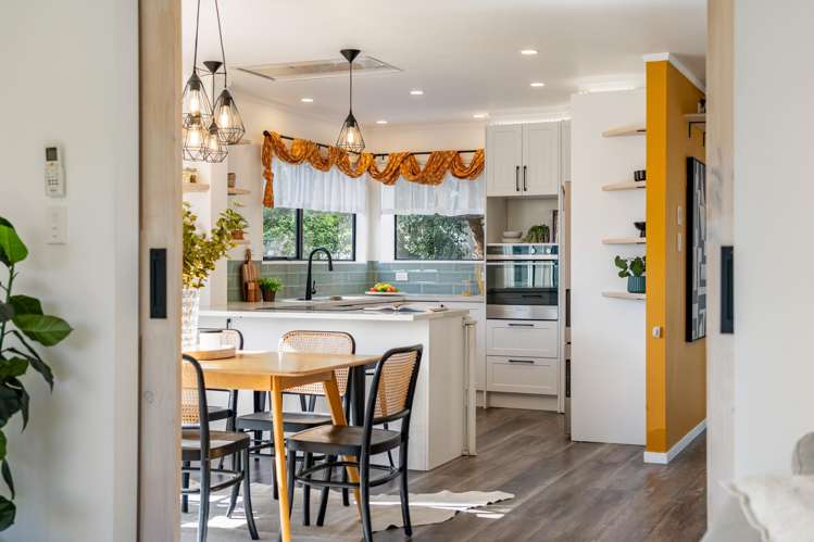 79 Sea Vista Drive Pukerua Bay_9