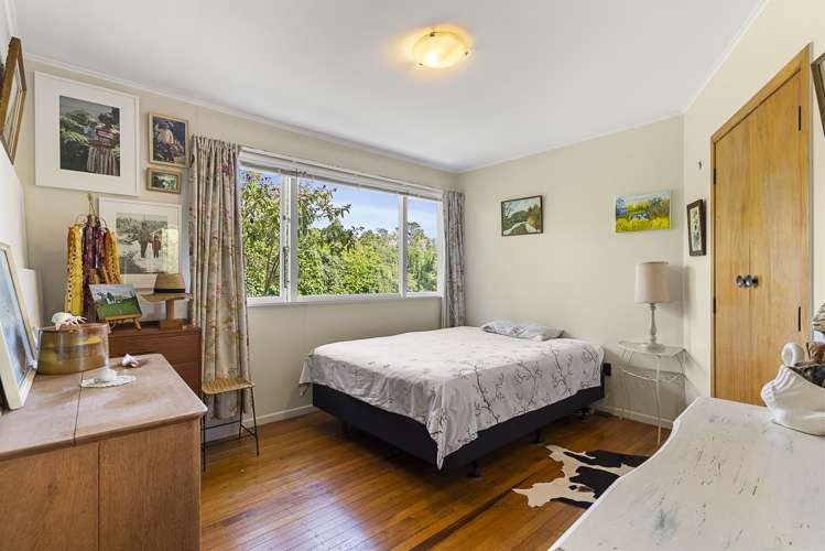 193 Godley Road Titirangi_9