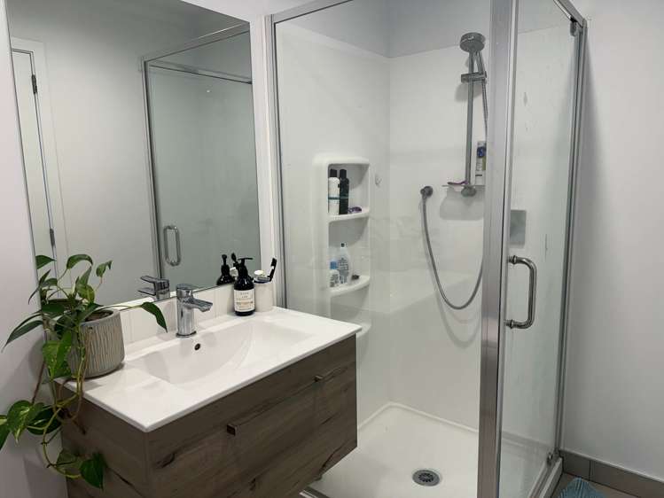 6 Alexander Willis Crescent Hobsonville_8