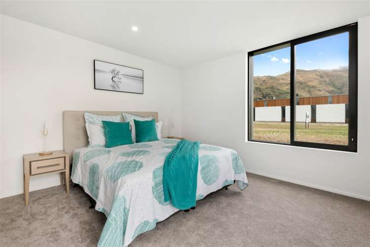 19 Stackbrae Avenue Wanaka_13