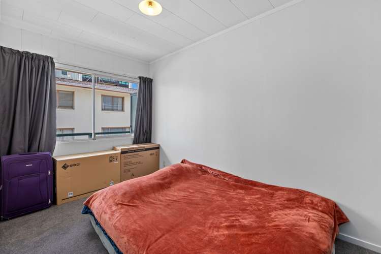 2/16 Park Street Tauranga Central_13