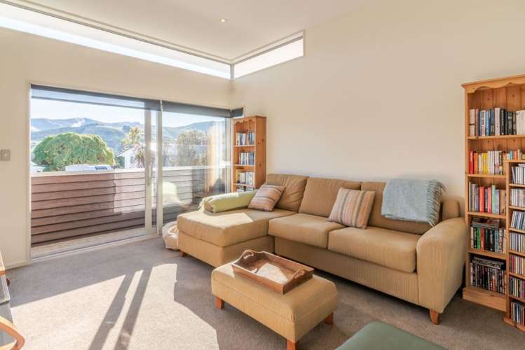 9 Monarch Drive Robinsons Bay_13