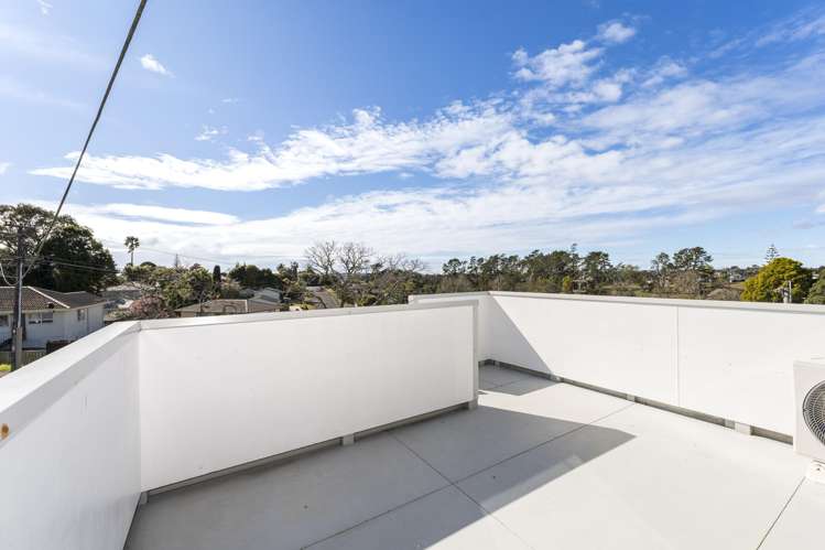 3 Spargo Road Massey_11