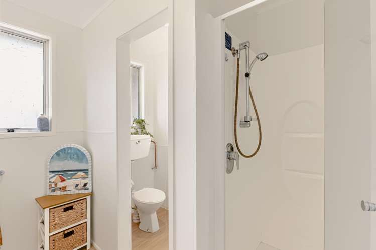 154 Brecon Road Stratford_18