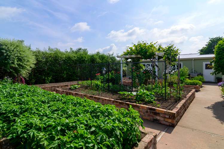 125 Milton Street Leamington_20