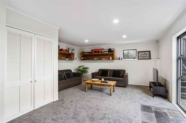 16 Creamer Avenue Belmont_11