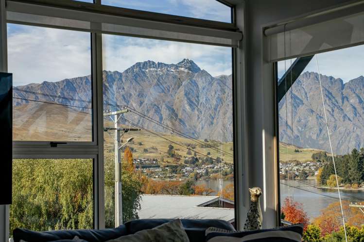19 Hobart Street Queenstown_13