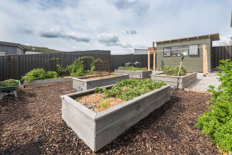 49 Minaret Ridge Wanaka_17