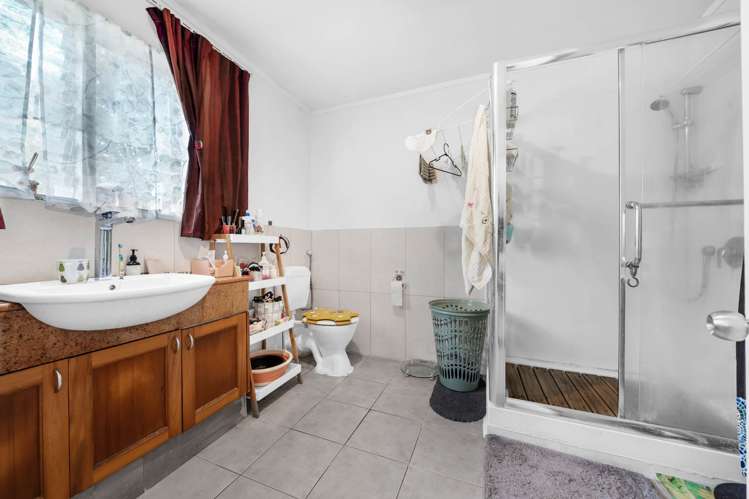 76 Pooks Road Ranui_10