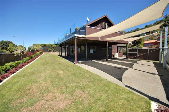 1/11 Krissell Place Acacia Bay_1