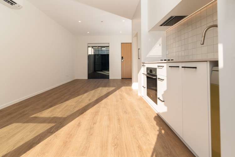 26C Leybourne Circle 10026_2