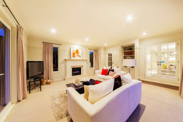 17 Kenley Heights Flat Bush_4