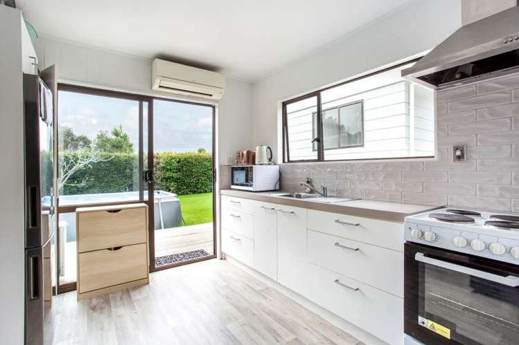 83 Rautawhiri Road Helensville_17