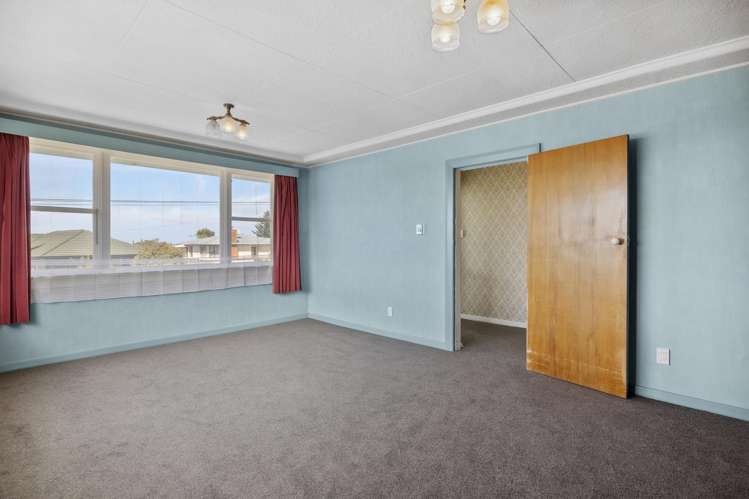 4 Herron Street Brockville_13