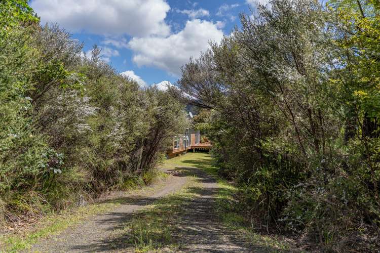 158 Silverstream Falls ROW Whitianga_60