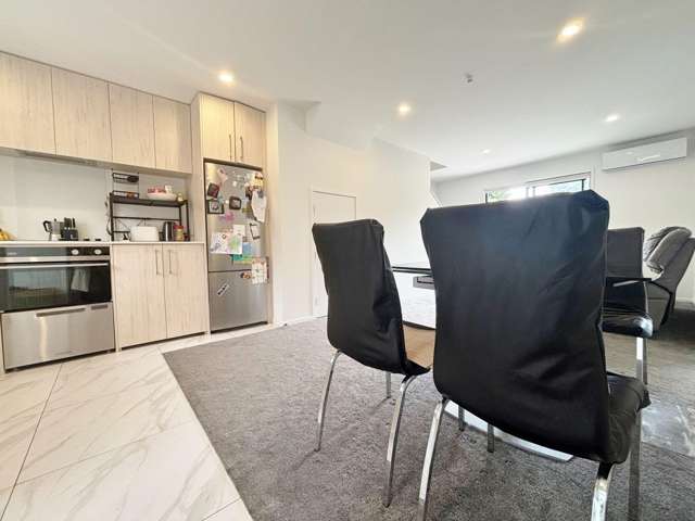 3/3 Matata Pl Dallington_3