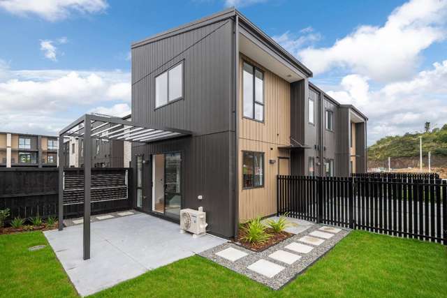 4 Te Toka a Whenua Avenue Three Kings_2