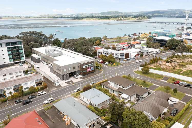 21 Willow Street Tauranga Central_2