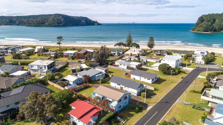 616a Ocean Road Whangamata_1