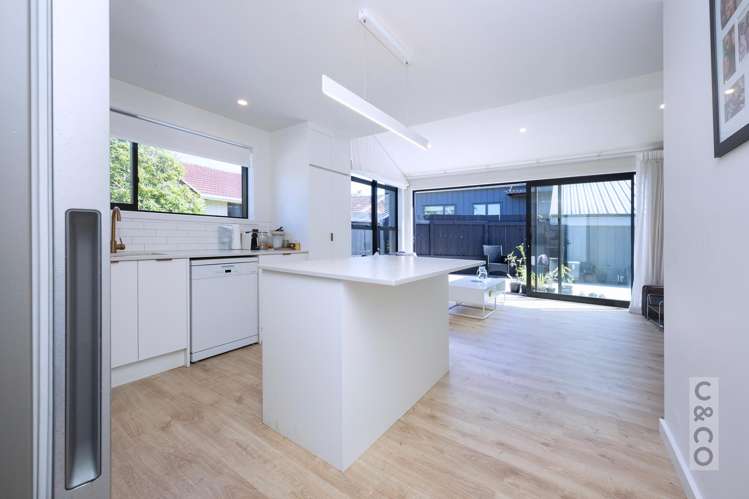 19 Maude Street Riverhead_10