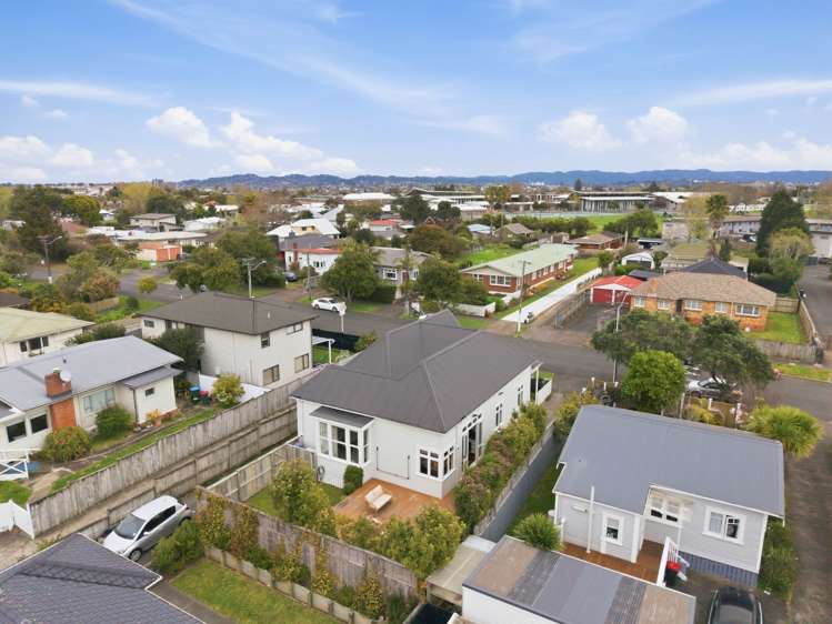 35A Holly Street Avondale_30