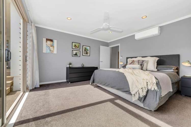 41 Intrepid Crescent Beachlands_14