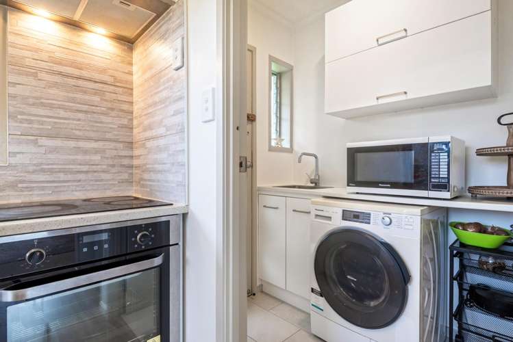 1/14a Camrose Place Glenfield_11