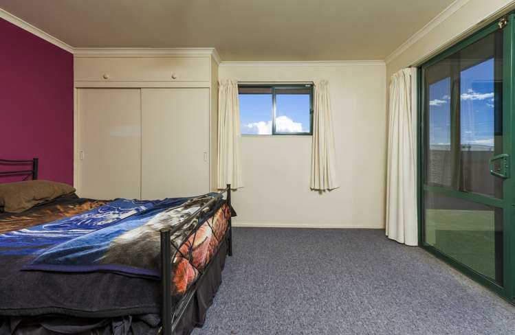 82 Beach Road Richmond_17