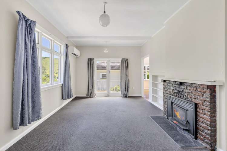 35 Murphy Street Toi Toi_2