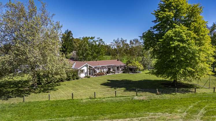 293 Manaia Road_1