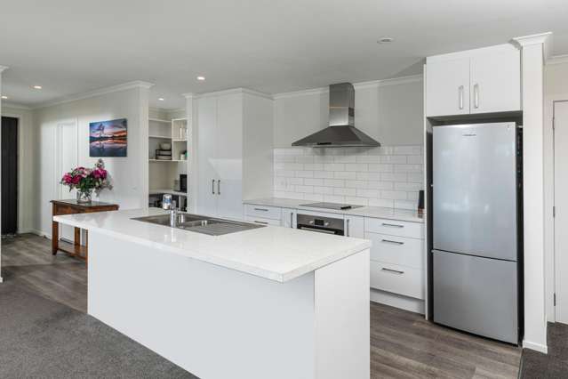 73 Frye Crescent Albert Town_3