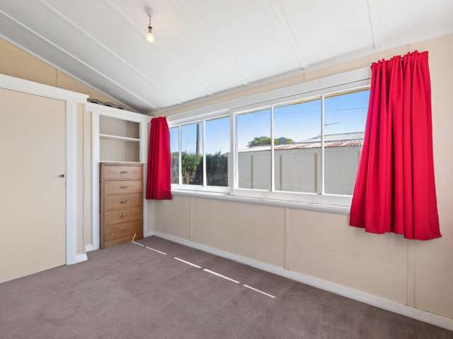 32 Cubitt Street Blenheim Central_4