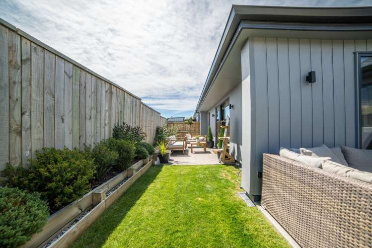 101 and 101A Jack Hanley Drive Jack's Point_7