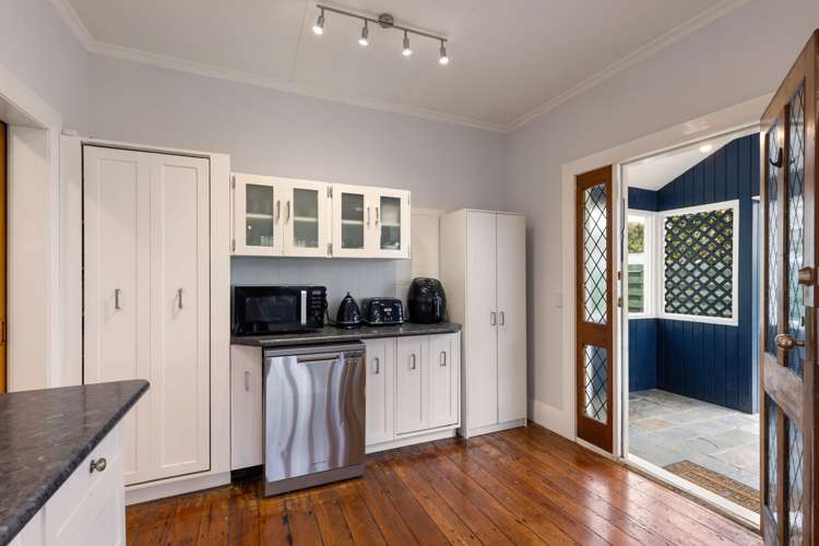 28 Lyndhurst Street Takaro_3