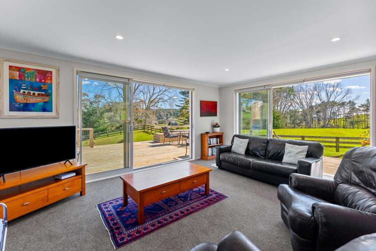 207 Fletcher Road Waimauku_11