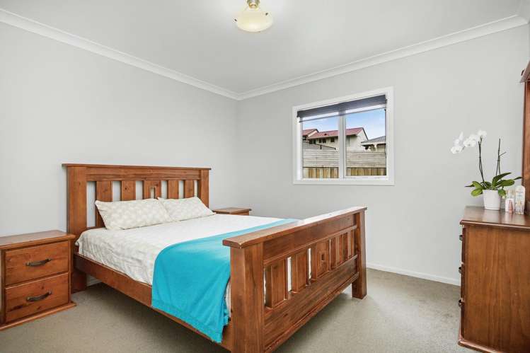 269 Warspite Avenue Waitangirua_9