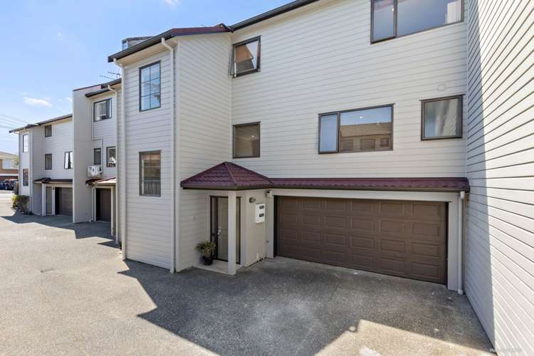 2/27 Campbell Road Royal Oak_0