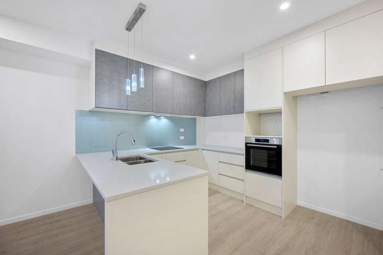 4/11 Oteha Valley Road Northcross_7